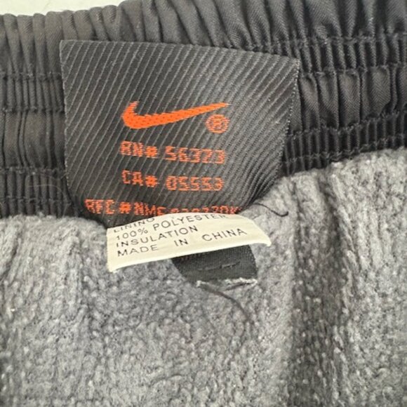 Nike Fleece Lined ACG Track Pants - Picture 6 of 6